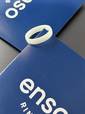 Enso thin silicone ring, opal, size 8